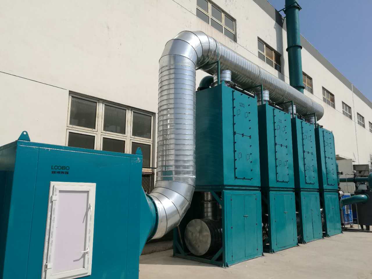 活性炭吸附凈化裝置在涂裝印刷行業(yè)的應(yīng)用