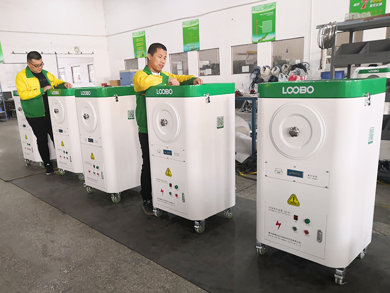 焊接除塵設(shè)備.jpg 焊接除塵設(shè)備.jpg