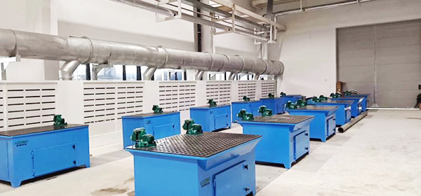 打磨除塵工作臺.jpg 打磨除塵工作臺.jpg